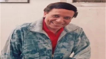 ظهور نادر لعادل إمام مع شقيقته إيمان قبل رحيلها يثير حزن الوسط الفني 1